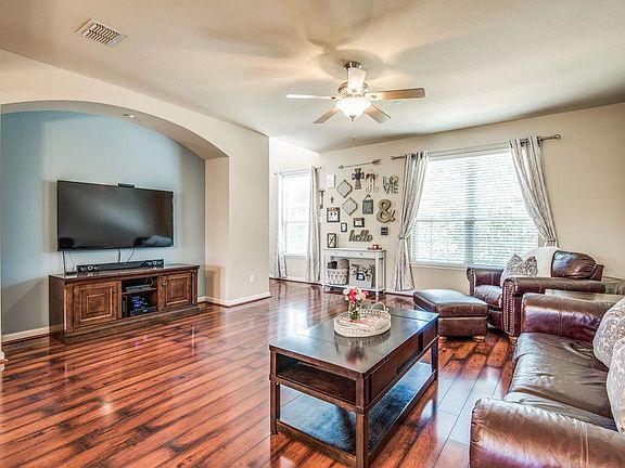 3rd image of 2122 McParland Ct
