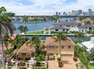 703 Royal Plaza Dr, Fort Lauderdale, FL 33301