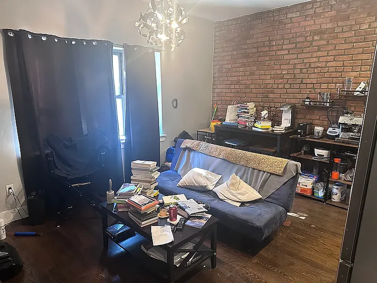397 Macon St #6 — Photo 9