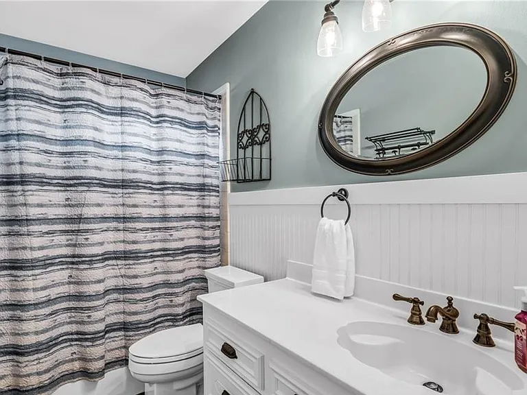2805 Socorro Ct — Photo 17