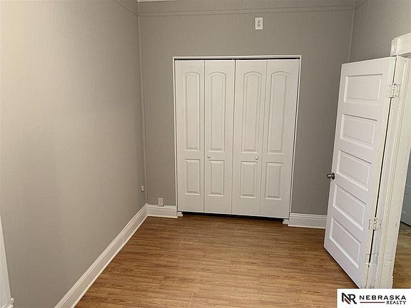 3rd image of 6520 Binney St