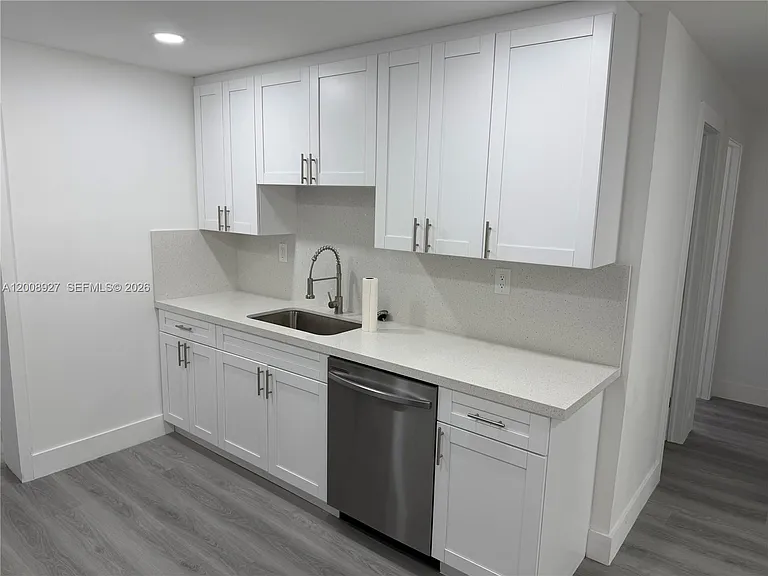 13885 NW 5th Ave — Photo 5