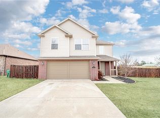 5575 Gunnison Ave, Springdale, AR 72762