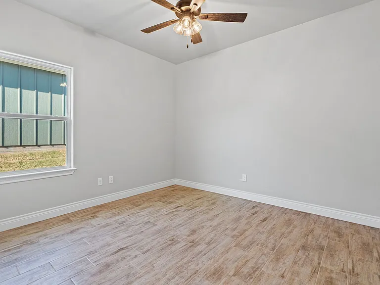 3400 Hilltop Rd — Photo 32