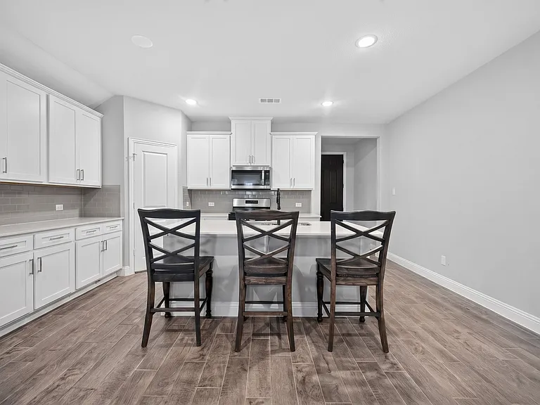 512 Portina Dr — Photo 21