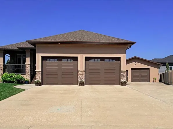 1912 Jesse BAY, Estevan, SK S4A 2W3