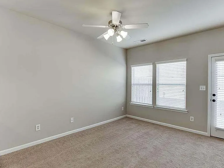 1043 Nightfall Ct NW — Photo 13