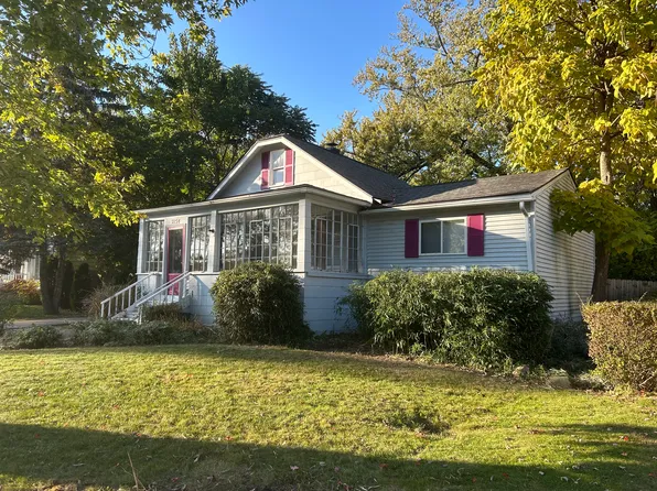 2154 Wiltshire Rd, Berkley, MI 48072