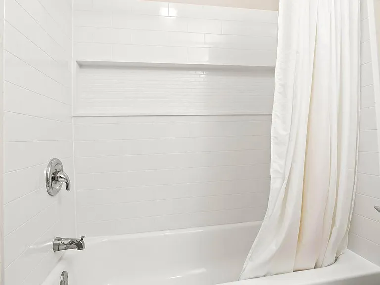 Meadowcreek Dr — Photo 9