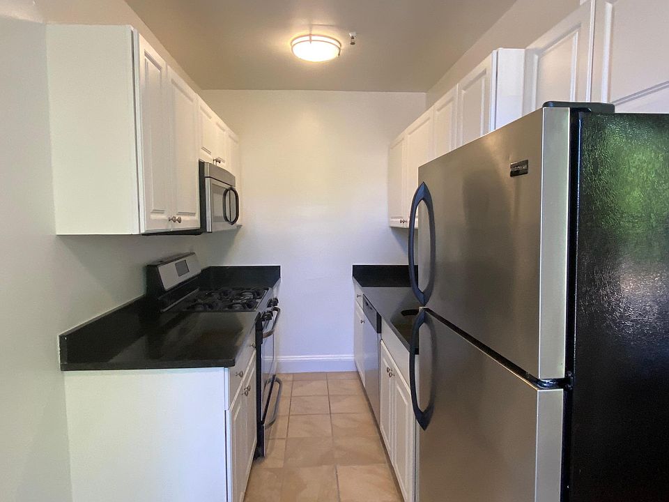 1st image of 1851 Commonwealth Ave #21