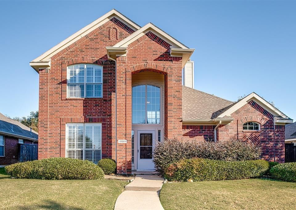 1st image of 10018 Forrest Dr