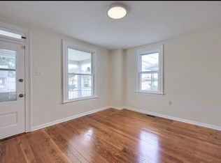 1202 Baltimore St, Hanover, PA 17331