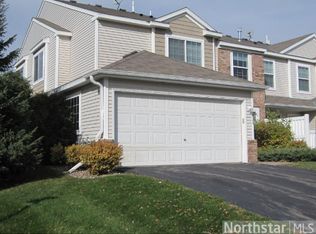 2824 Coach Pl, Chanhassen, MN 55317