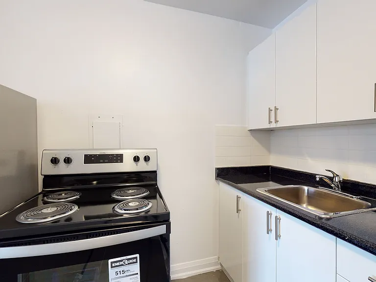 2 Greentree Ct — Photo 23