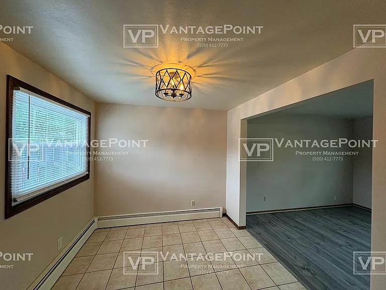 2113 Carstensen Ln — Photo 7