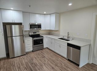 627 W Cherry Creek Rd #2, Cloverdale, CA 95425