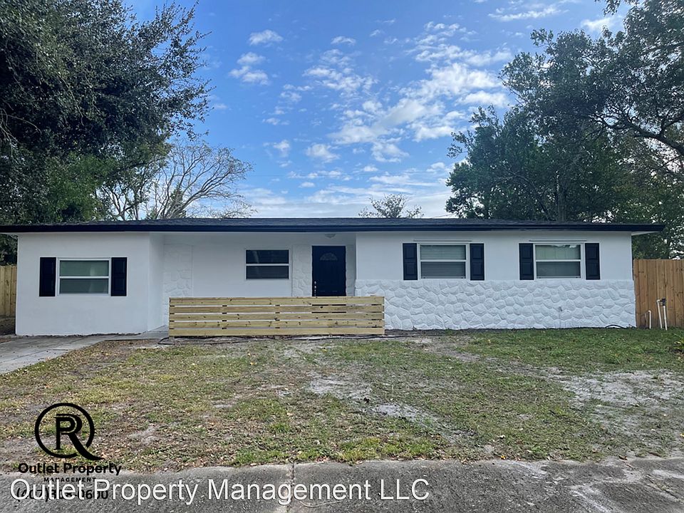 1st image of 612 Forest Dr
