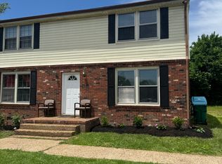 102 Susan Dr #B, Hendersonville, TN 37075