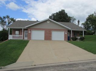 617 Scott Valley Ct #A & B, Jefferson City, MO 65101