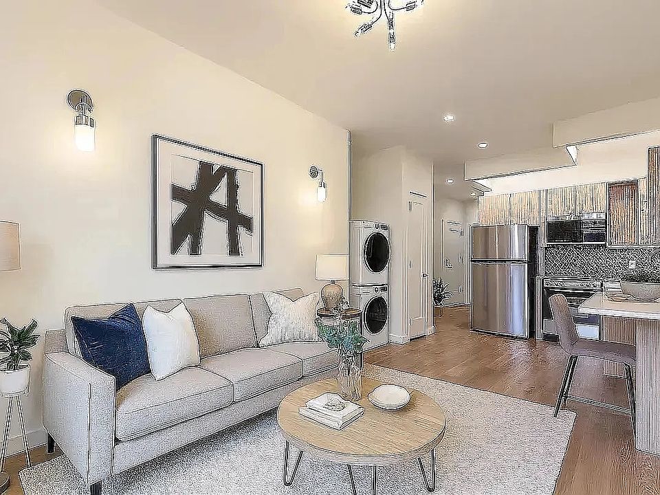 1st image of 524 W 134th St #2C2