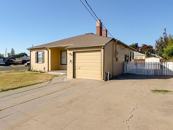 5th image of 1404 Swezy St