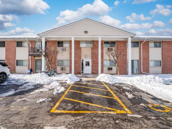 703 E Fullerton Ave APT 107, Glendale Heights, IL 60139