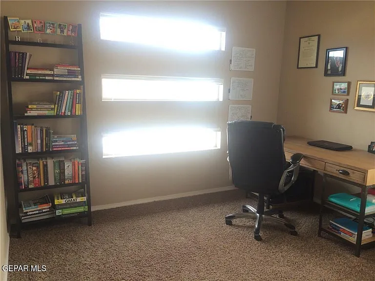 7008 Faxon Dr — Photo 24