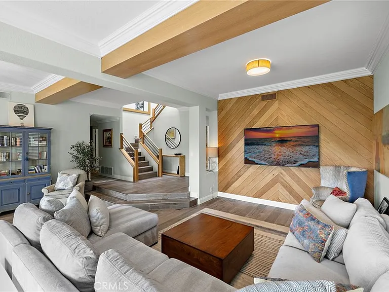 5 Northampton Ct — Photo 33