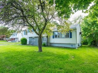 3 Kingsley Pl, Newburgh, NY 12550