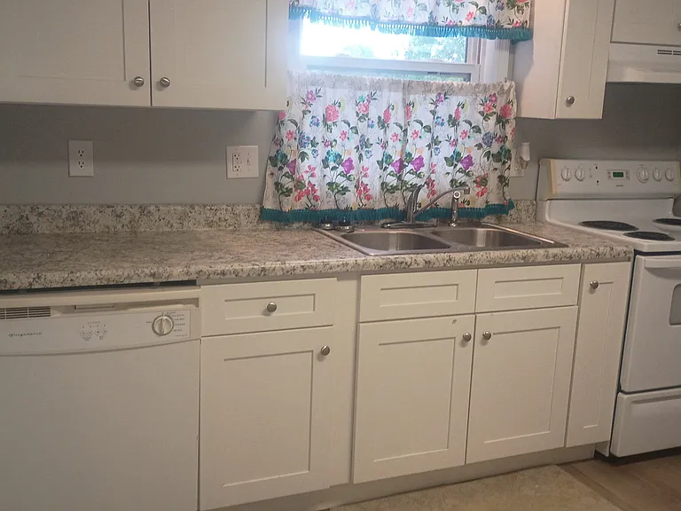 146 Blakemore Cir #4 — Photo 17
