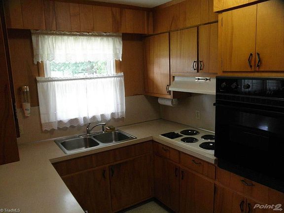 SEWARD-KITCHEN