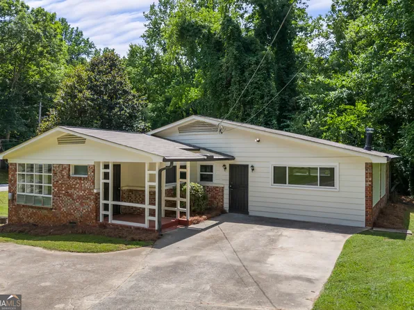 3121 Dodson Dr, East Pt, GA 30344