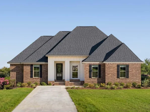 7 W Captain Fritz Way, Freeport, FL 32439