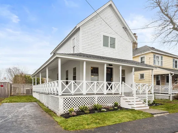 23 Holbrook Rd, Weymouth, MA 02191