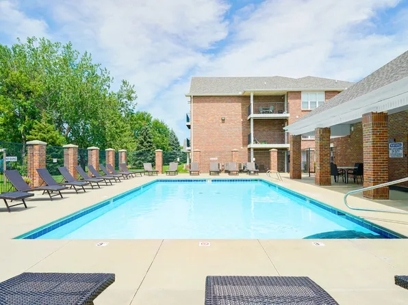 Williamsburg Park Apartments