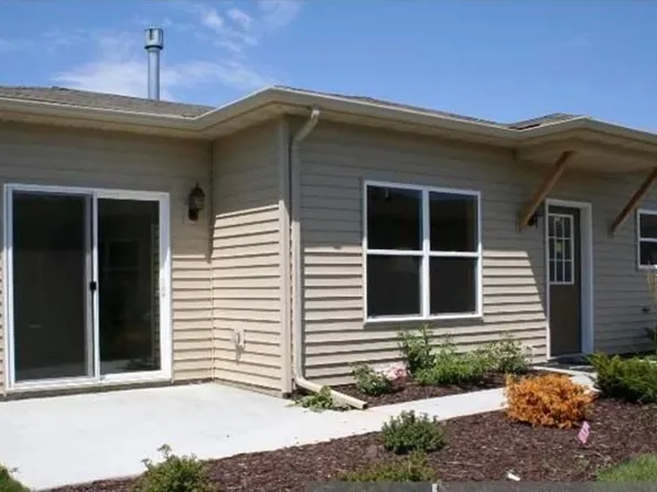 932 Serenity Cir, Nya, MN 55397