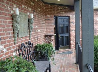 108 Hazelnut Ct, Mount Airy, NC 27030