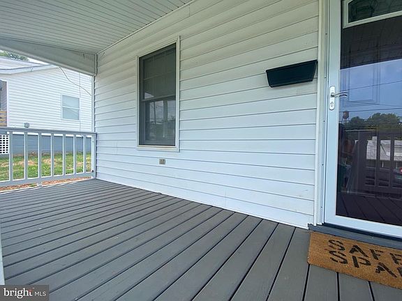 2nd image of 308 Belleview Ave