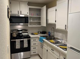 575 N Villa Ct UNIT 111, Palm Springs, CA 92262