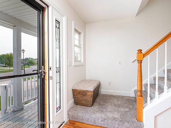 3rd image of 13718 Harvest Ln