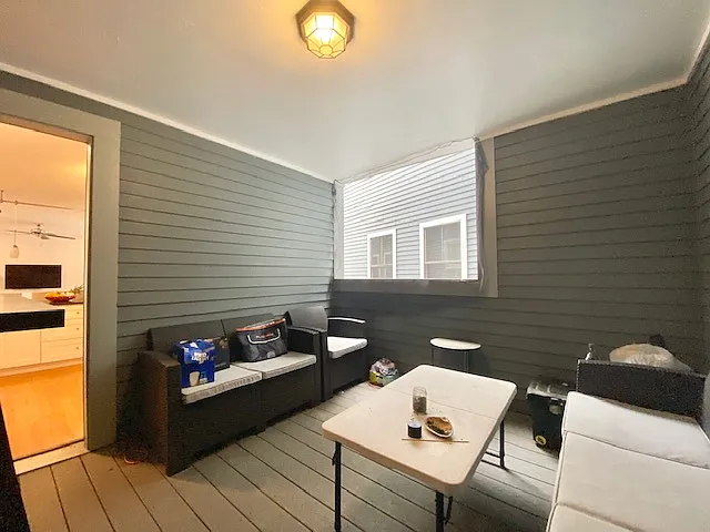 Fern St — Photo 17
