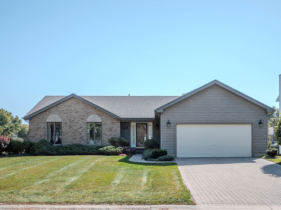 1837 Heather Rd, Geneva, IL 60134 | Zillow