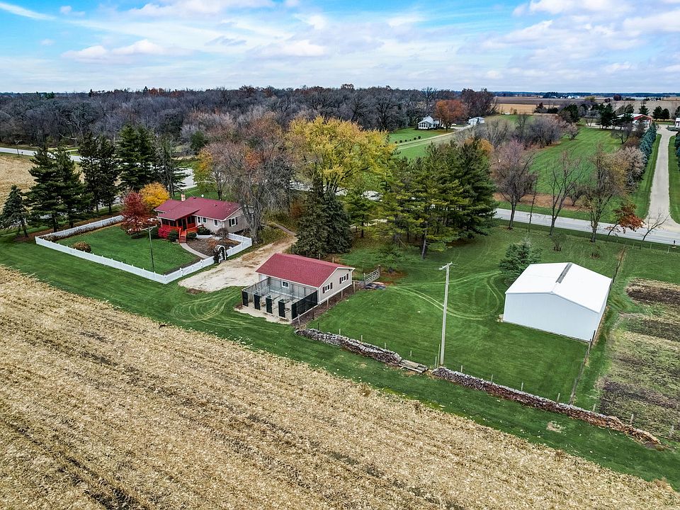 25303 Kishwaukee Valley Rd, Marengo, IL 60152 Zillow