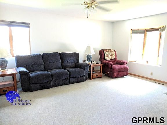 4th image of 2203 N Nebraska Ave