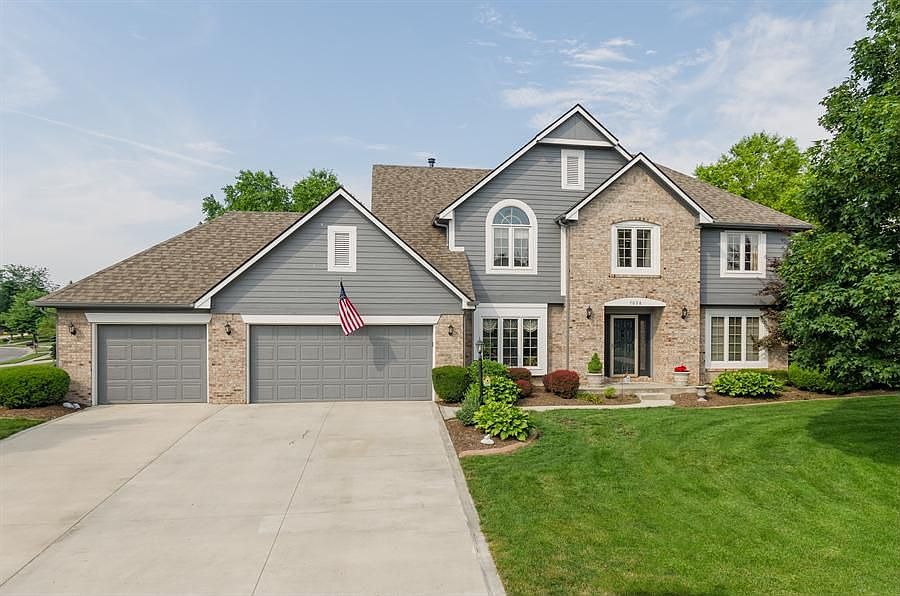 1st image of 7098 Oakwood Cir