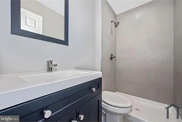 219 Green Fern Way #219 — Photo 9