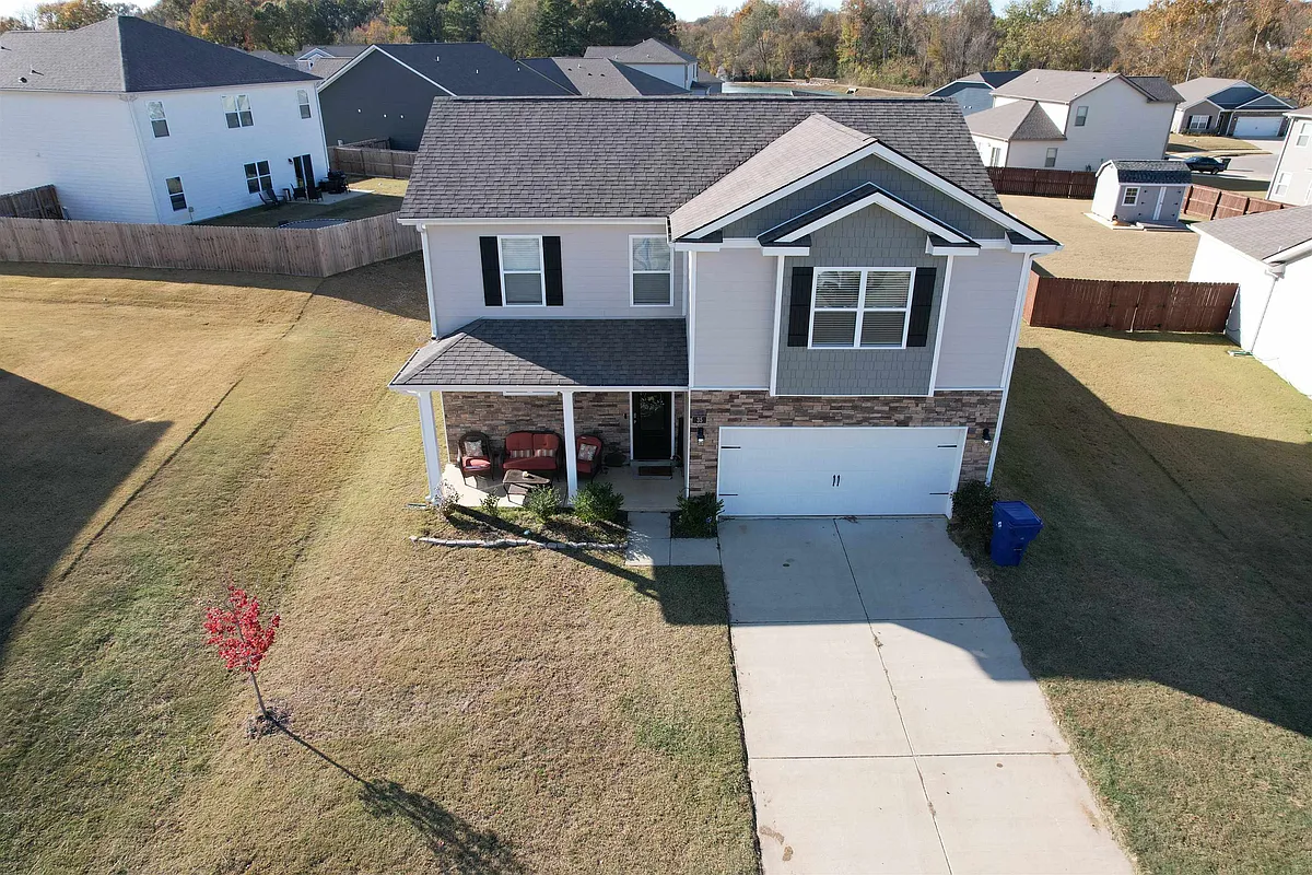 Building Photo - 35 Witherspoon Dr