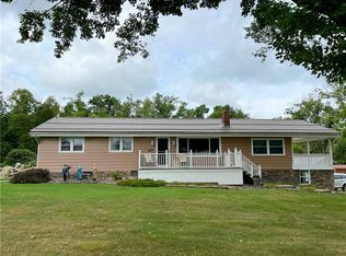 675 N Cottage Rd, Mercer, PA 16137