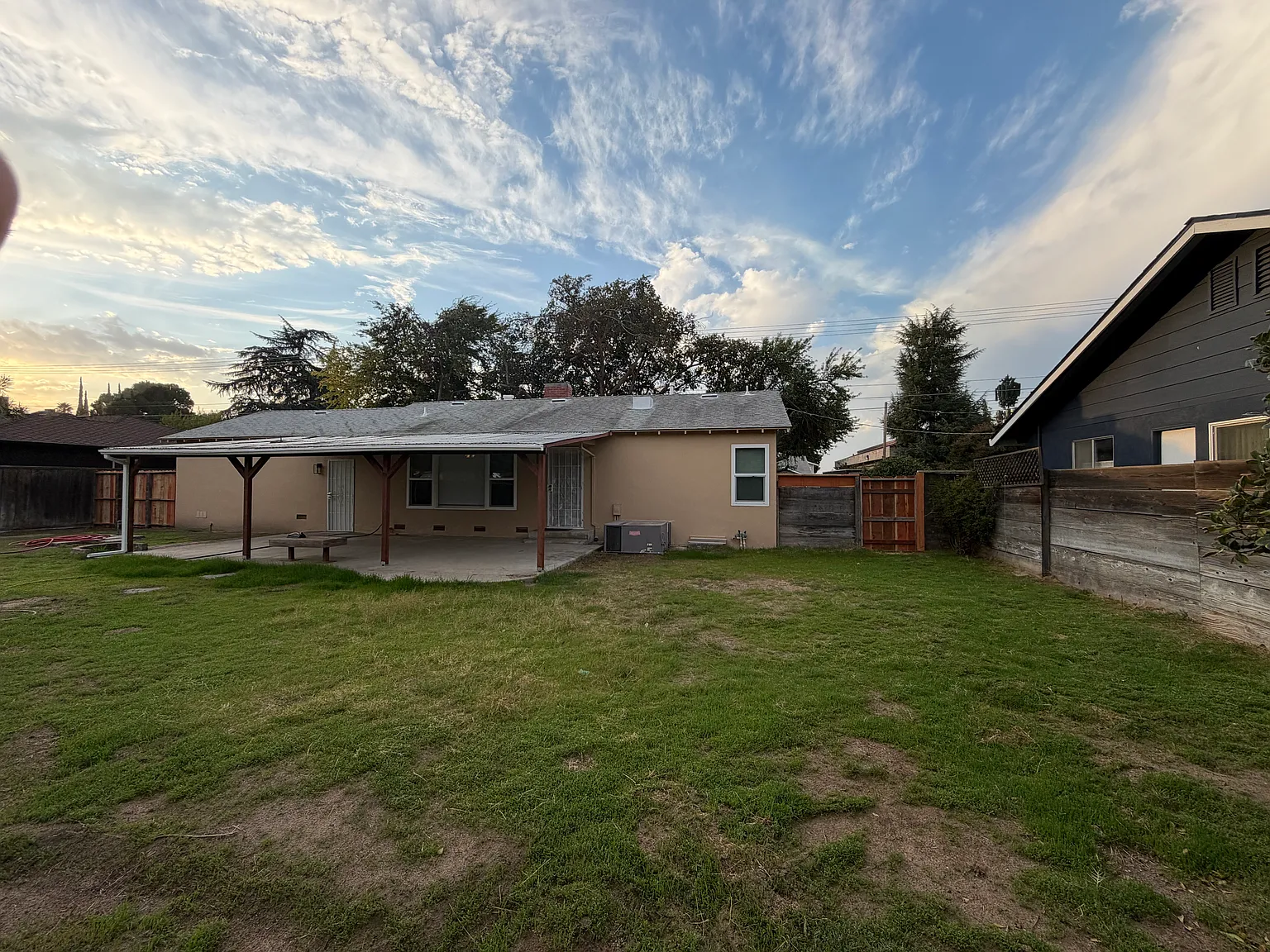 2 bed, 993 sqft, $1,900 — Photo 4