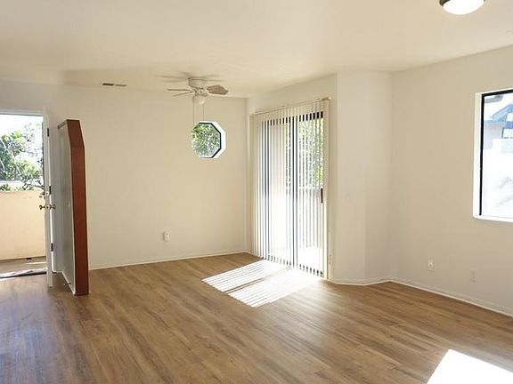 2nd image of 1450 Lou Dillon Ln #1450